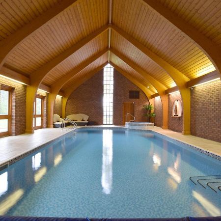 Solway Villa Chester Bagian luar foto