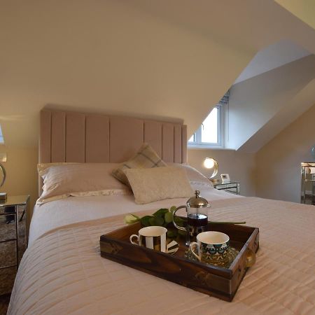 Solway Villa Chester Bagian luar foto